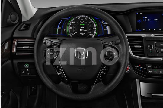 Honda Accord Hybrid Review Photos Interiors Price And Specs